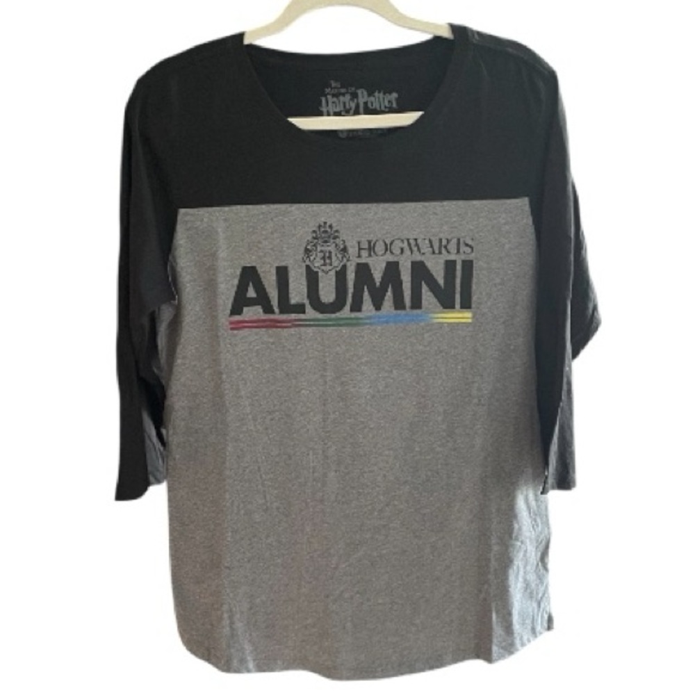 NWT Harry Potter “Hogwarts Alumni” 3/4 Sleeve Tee | Size M | Studio Tour London